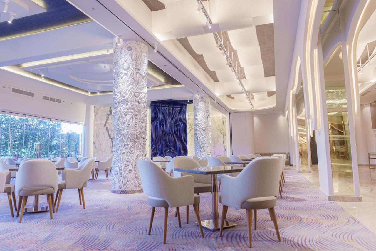 Mirage Hotel & Conference Center الإسكندرية المظهر الخارجي الصورة The interior of the hotel