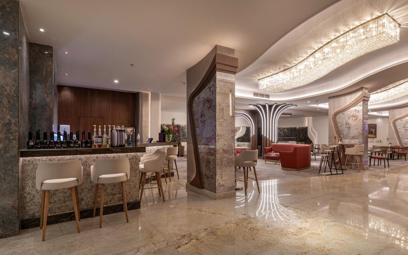Mirage Hotel & Conference Center الإسكندرية المظهر الخارجي الصورة The lobby bar