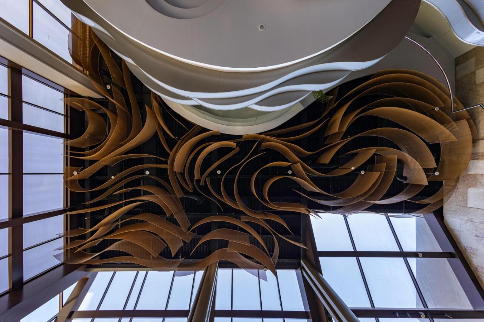 Mirage Hotel & Conference Center الإسكندرية المظهر الخارجي الصورة The ceiling of the main staircase